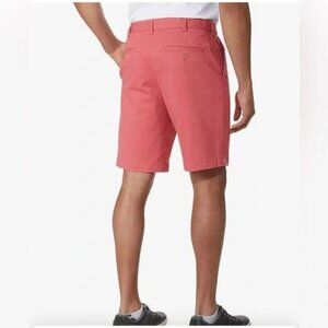 Izod NWT Saltwater Flat Front Stretch Chino Shorts ($60.00)
